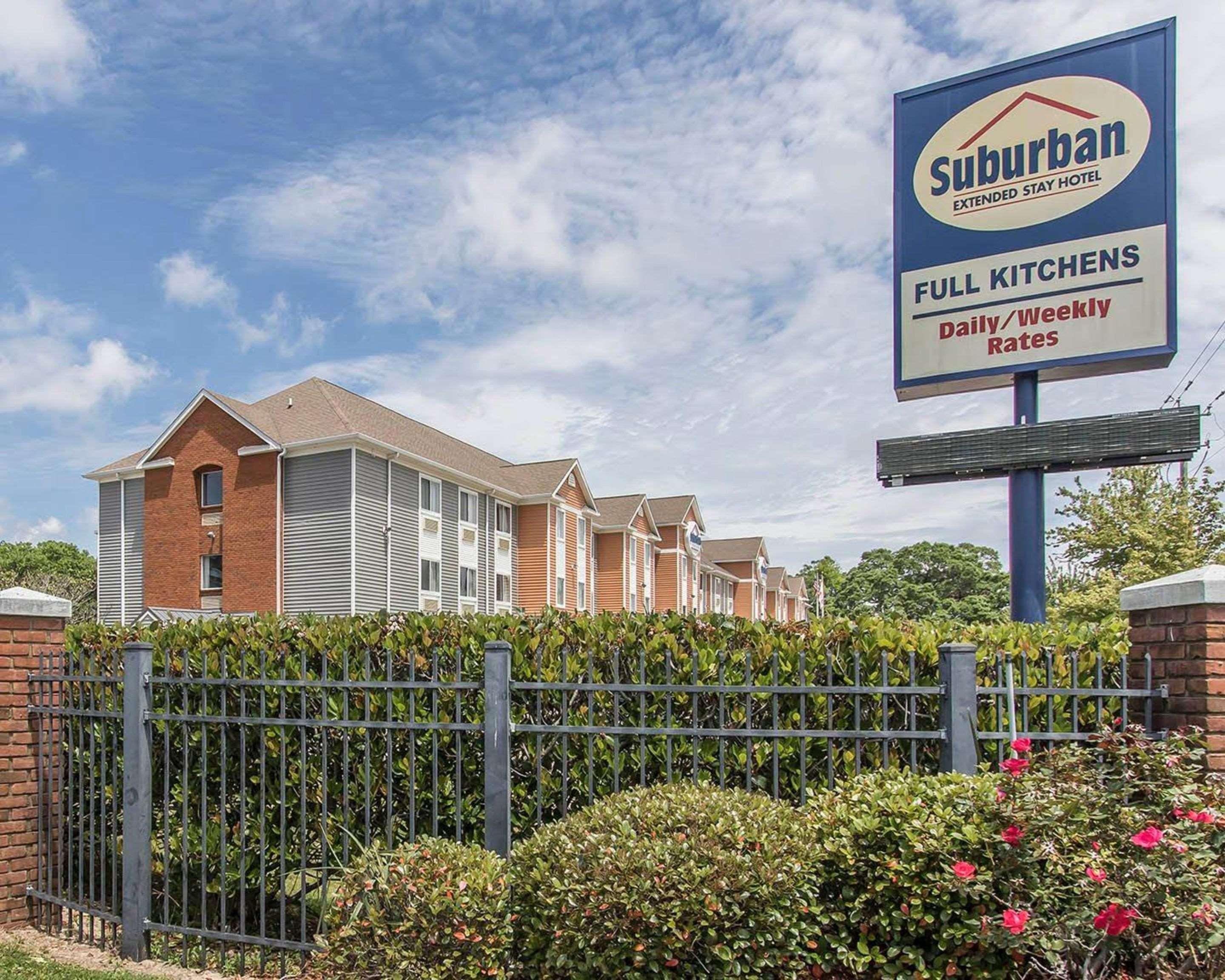 Suburban Extended Stay Hotel Naval Base Area Warrington Exterior photo