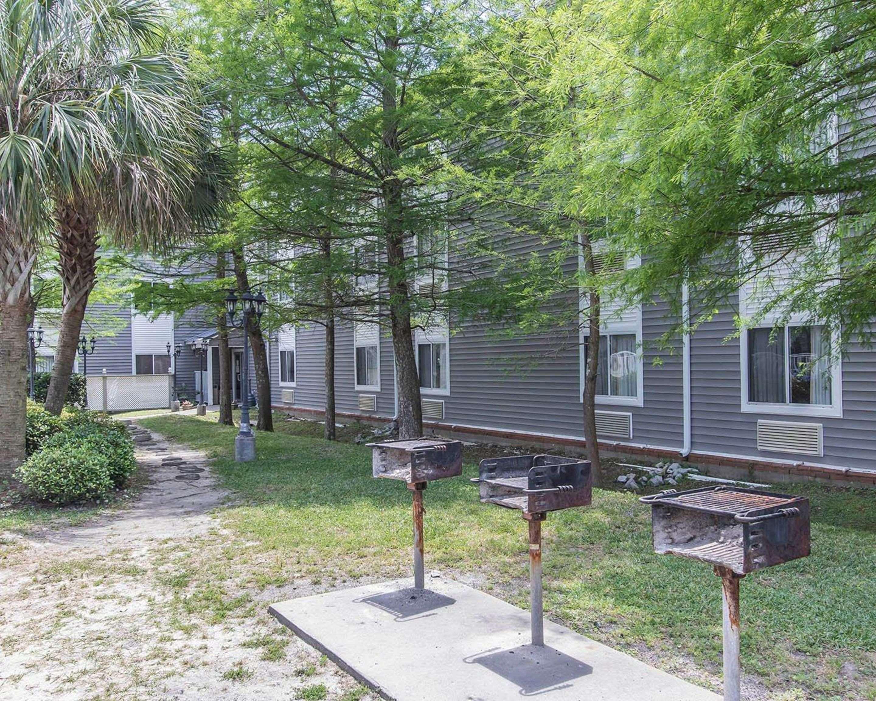 Suburban Extended Stay Hotel Naval Base Area Warrington Exterior photo